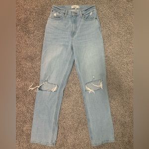 Abercrombie and Fitch ultra high rise 90’s straight jean